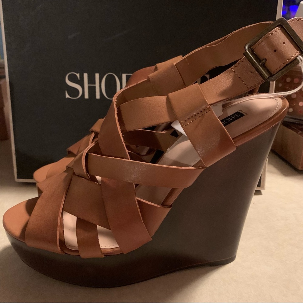 Shoemint platform wedge
